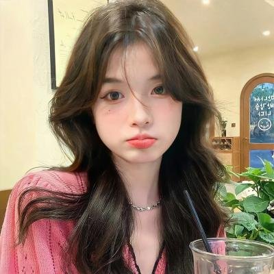 被校花撞飞后，我苟成了世界首富